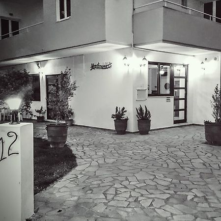 Mastorakis Hotel And Studios Limenas Chersonisou Exterior foto