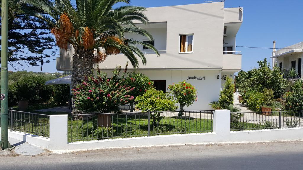 Mastorakis Hotel And Studios Limenas Chersonisou Exterior foto