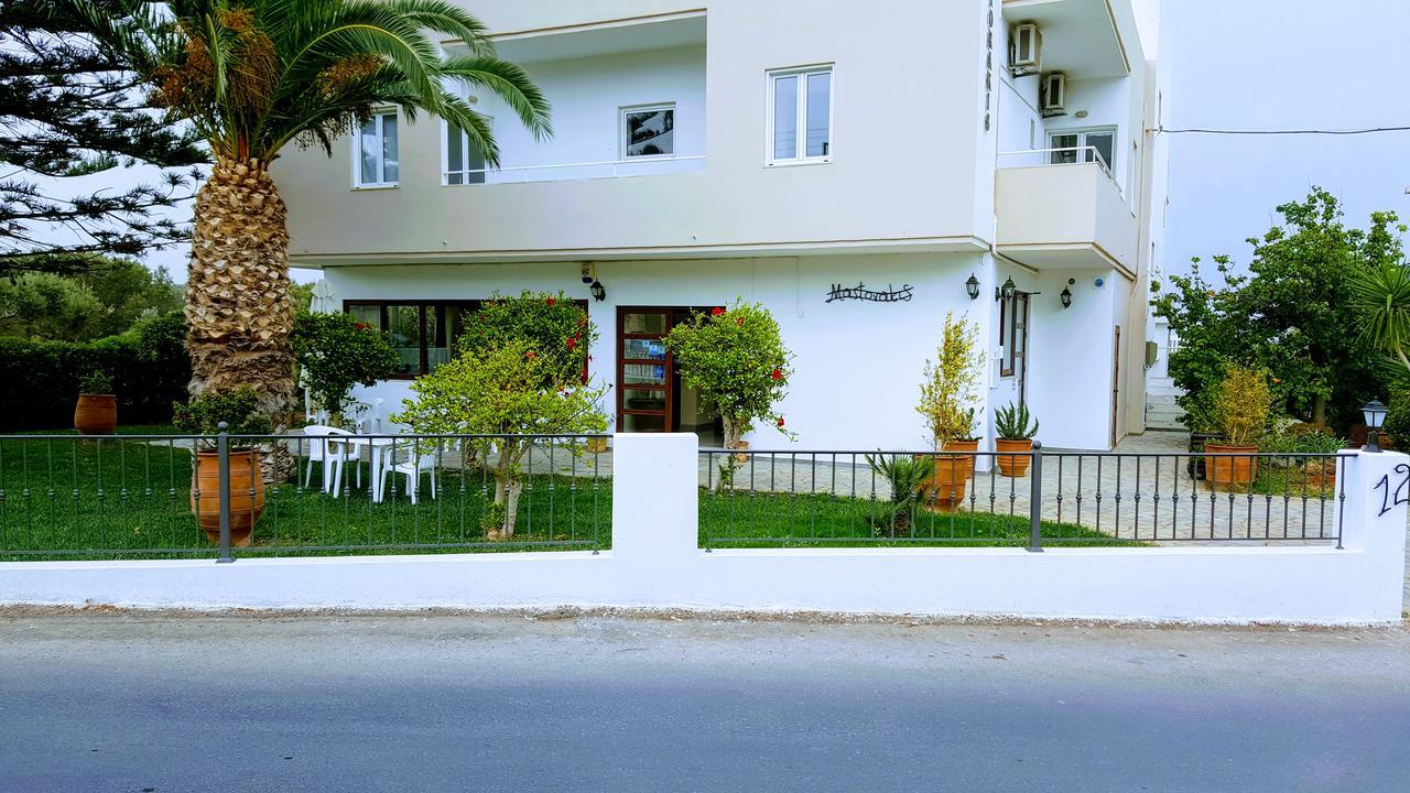 Mastorakis Hotel And Studios Limenas Chersonisou Exterior foto